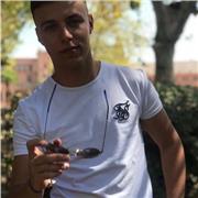 Estudiante de carrera ofrece clases de matemáticas para primaria y ESO